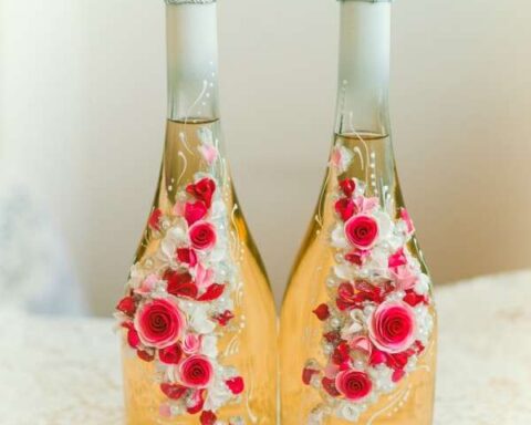 Как украсить бутылку шампанского (25 фото декора)-Декор